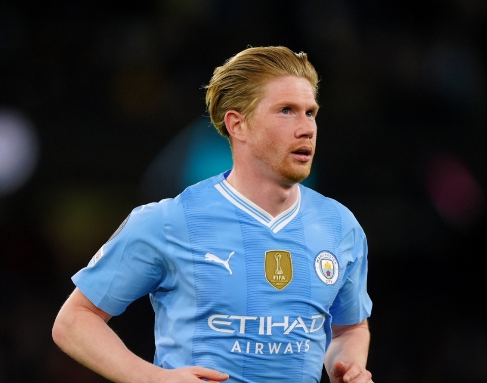 意媒：罗马赴英格兰进行集训，将在英格兰队训练基地进行训练