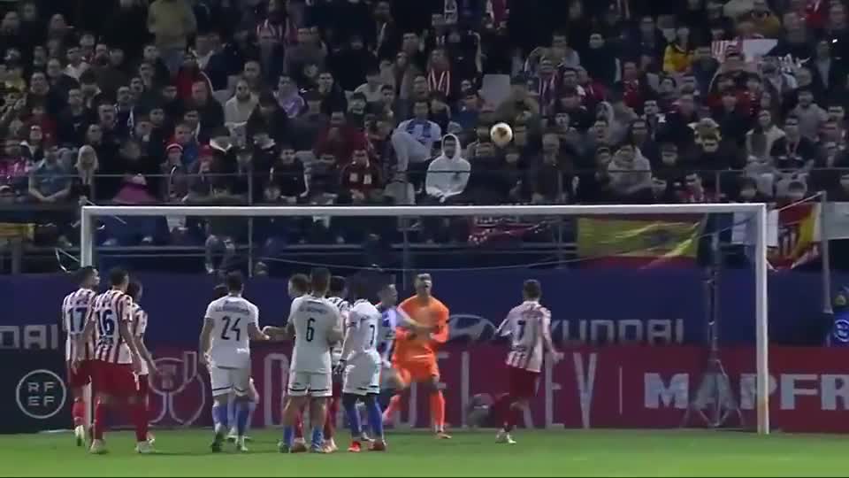 赞布罗塔：尤文必须相信弗拉霍维奇，他重新成为强大的前锋